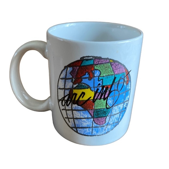 ESRI GIS Vintage Collectible Rare 90’s Geographic World Map Arc Info Coffee Mug - Picture 2 of 4